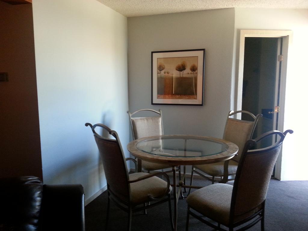 Lodge At Turkey Cove Canyon Lake Ruang foto
