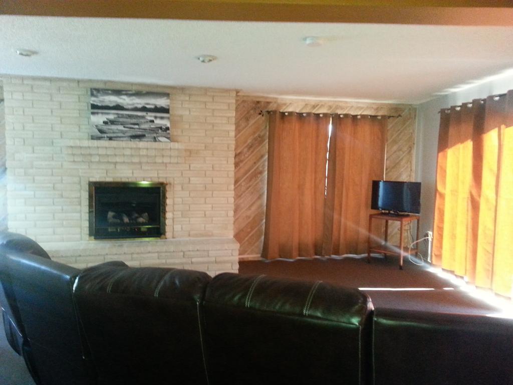 Lodge At Turkey Cove Canyon Lake Ruang foto
