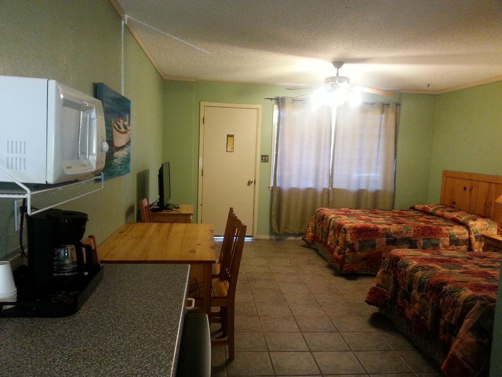 Lodge At Turkey Cove Canyon Lake Ruang foto