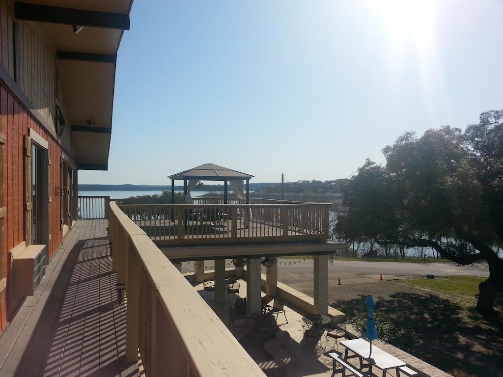 Lodge At Turkey Cove Canyon Lake Bagian luar foto