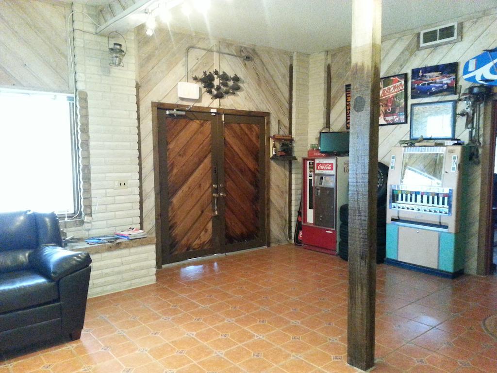 Lodge At Turkey Cove Canyon Lake Bagian luar foto