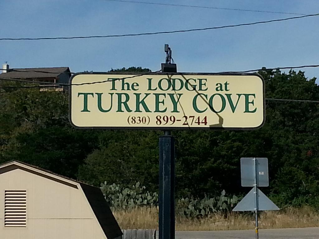 Lodge At Turkey Cove Canyon Lake Bagian luar foto