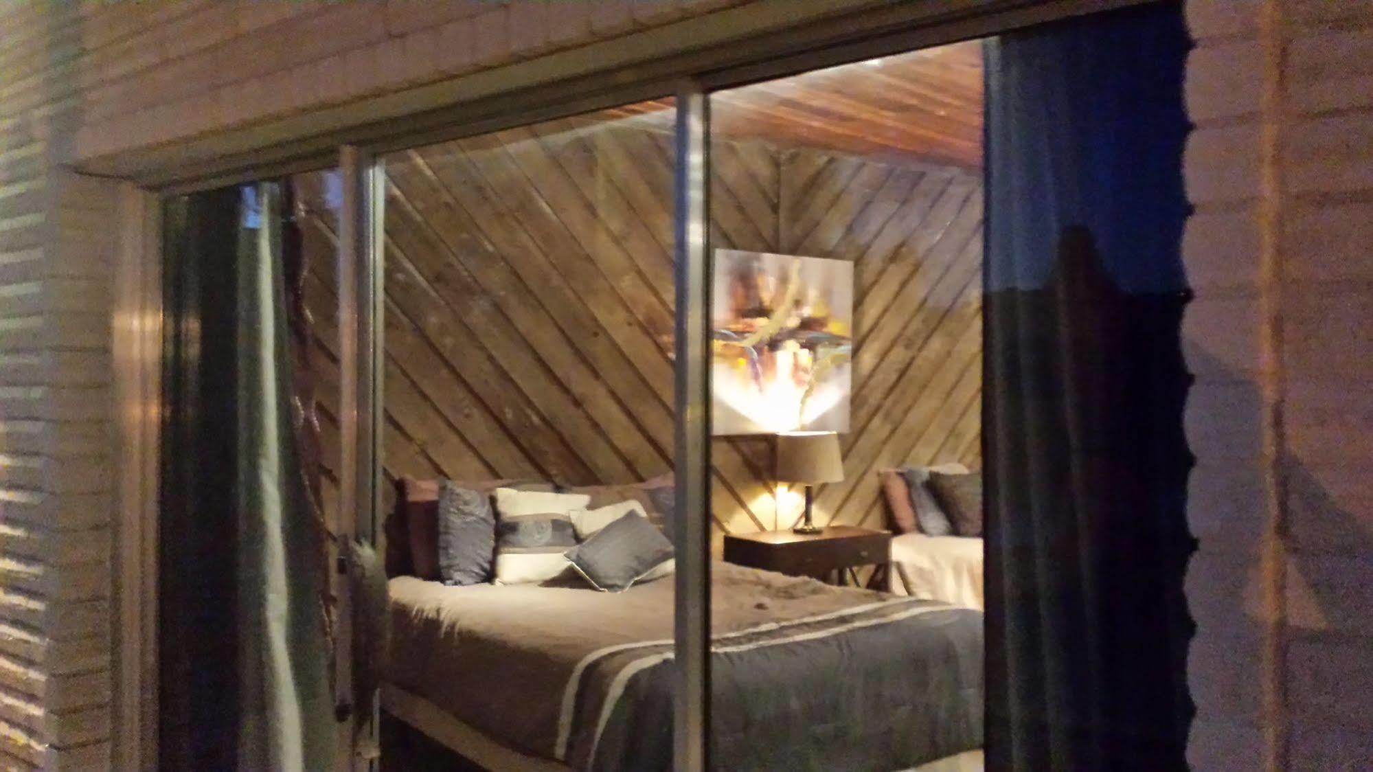Lodge At Turkey Cove Canyon Lake Bagian luar foto