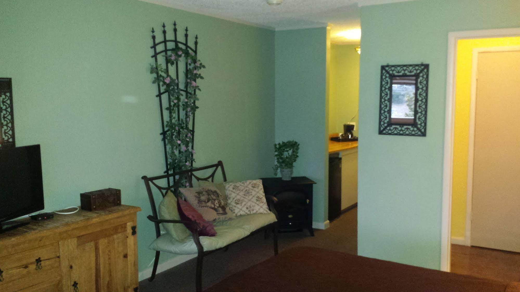 Lodge At Turkey Cove Canyon Lake Bagian luar foto